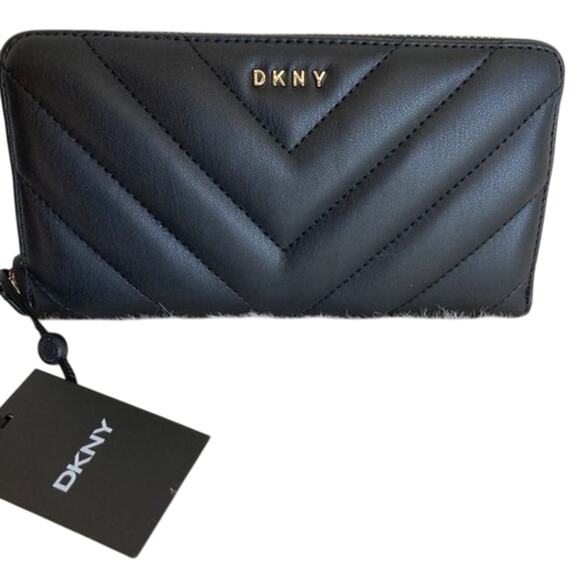 Brand New DKNY Black Vela Quilted Chevron Large Zip Around Wallet Great Quality - Picture 1 of 8